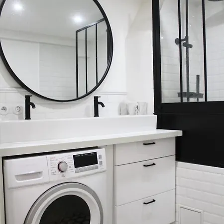 Design Apt Near Republique